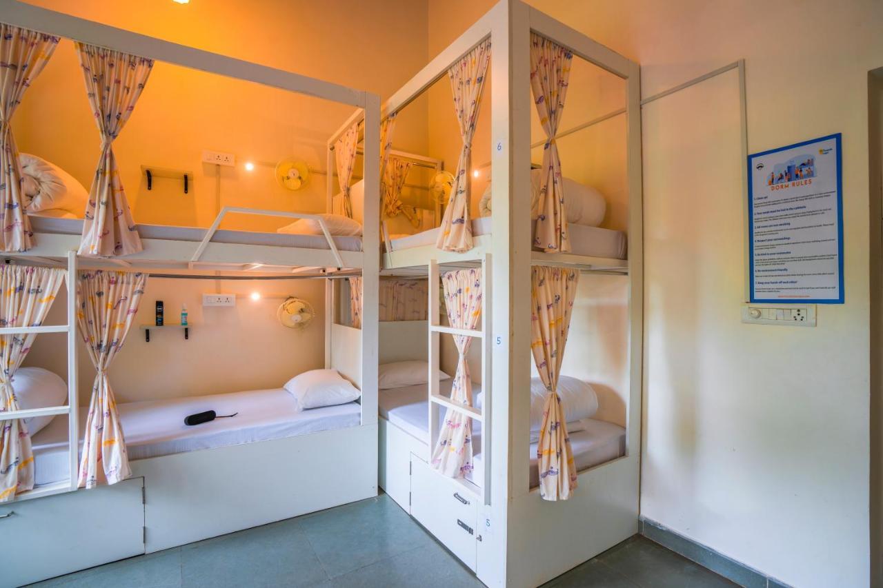 Hostel Moustache Goa Luxuria Vagator Zewnętrze zdjęcie