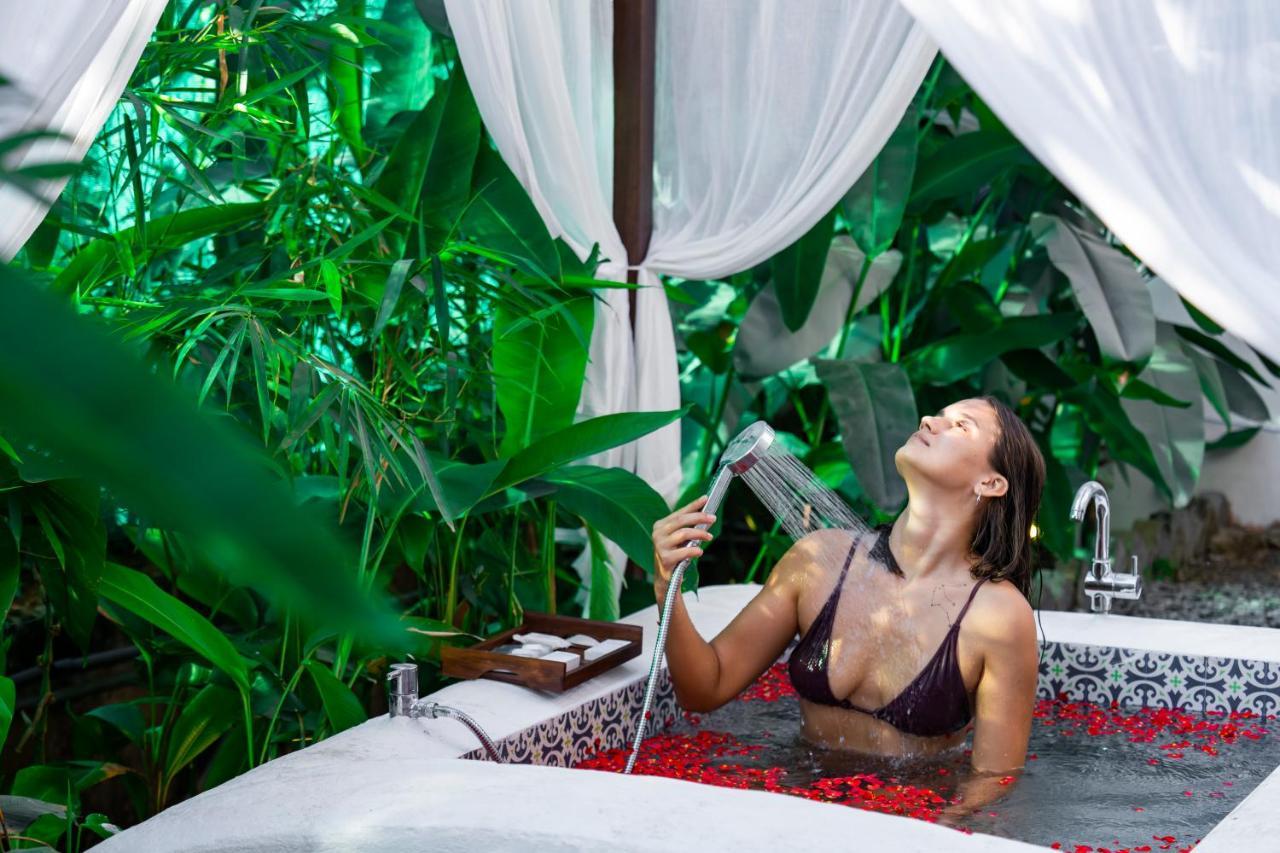 Hostel Moustache Goa Luxuria Vagator Zewnętrze zdjęcie